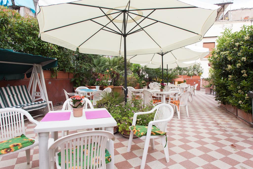 Hotel Toledo Nápoles Exterior foto